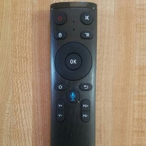 Q5-A 2.4G Motion Sensing Air Mouse Voice Control S